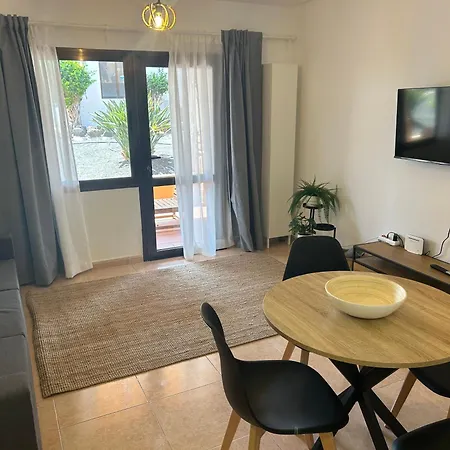 Apartment Book Jet - Oasis Dunas Premium